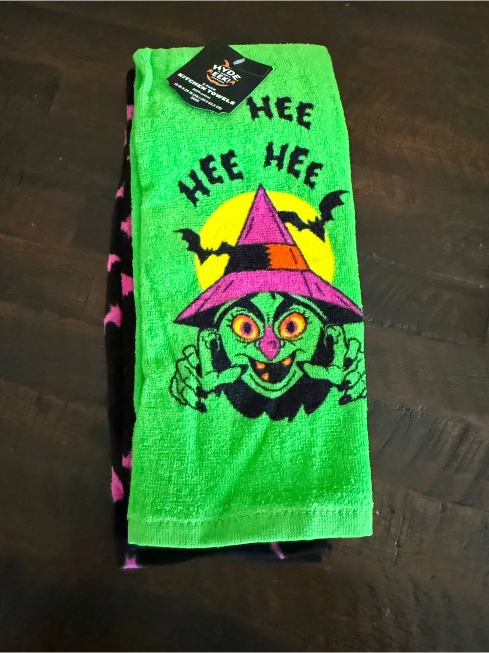 Hyde & Eek 2 Pk Green Pink Black Halloween Witch Cackling Kitchen Towels Hee Hee
